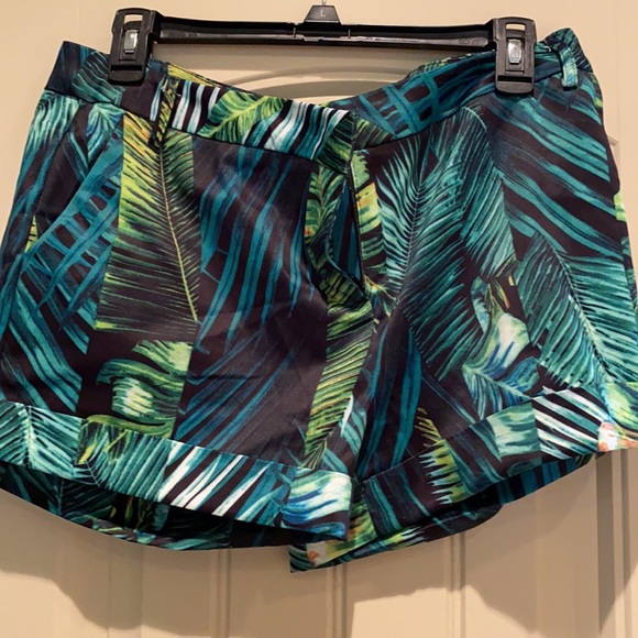 NWT Fashion Nova Short Set - Picture 4 of 7